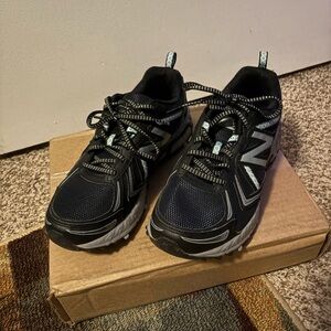 New Balance Black and Gray Sneakers